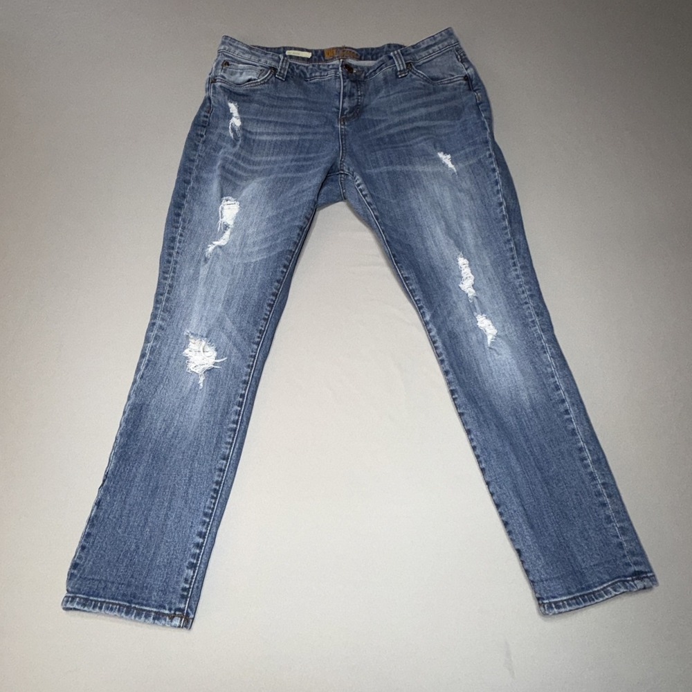 KUT from the Kloth Katy Boyfriend Jeans Woman's Size 14W Distressed Mid-Rise